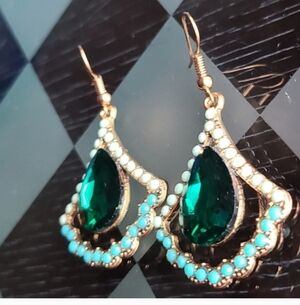 Elegant Green and Gold Teardrop Earrings Vintage Estate Earings